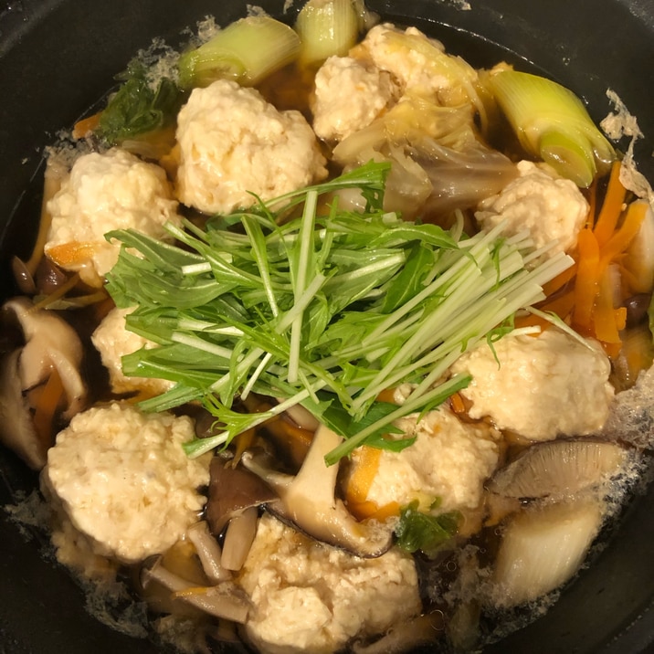 野菜たっぷり!ふわふわ肉団子スープ